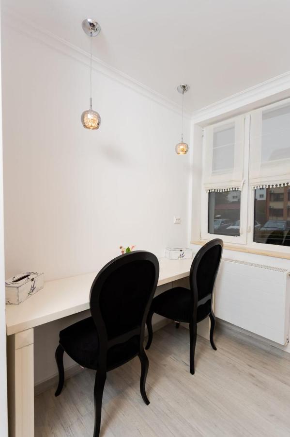 Apartament Carolyne Bistriţa المظهر الخارجي الصورة