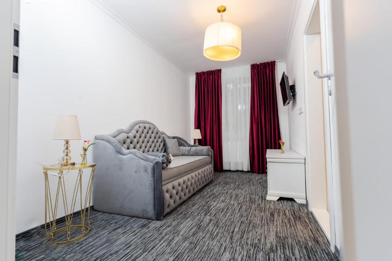 Apartament Carolyne Bistriţa المظهر الخارجي الصورة